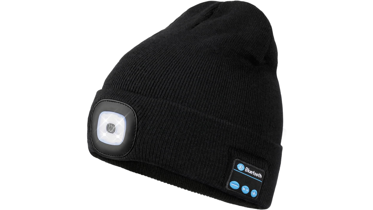 wmcaps Bluetooth Beanie - Hero