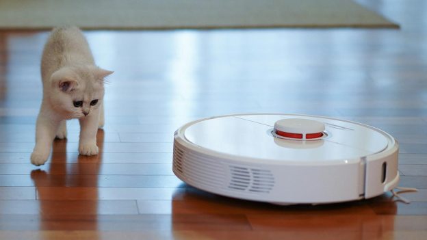 Robot Vacuums Pros & Cons