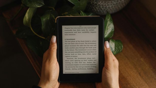 Why Buy an E-Reader