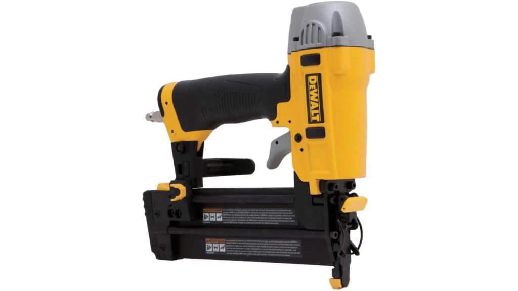 DEWALT Brad Nailer Kit